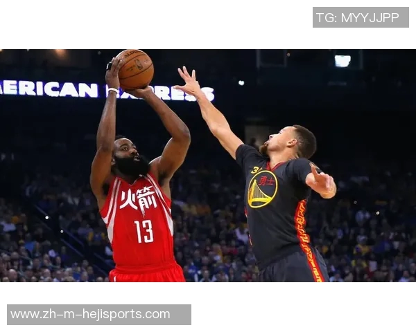 火箭队与勇士队第四场激战回顾球星表现与战术分析全面解读